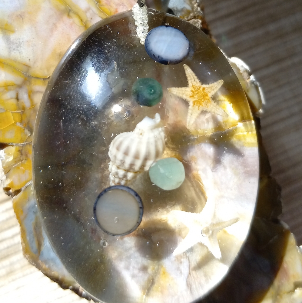 Beach scene window hanger